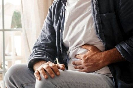 مواد غذایی که به بهبود سریع یبوست کمک می‌کنند (روش‌های خانگی و ایمن)